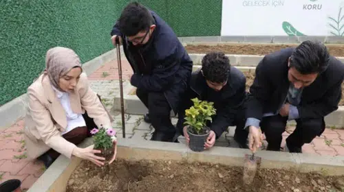 Ümaniye'de Orman Haftası Coşkusu: Doğa Sevgisi Etkinliklerle Kutlandı!