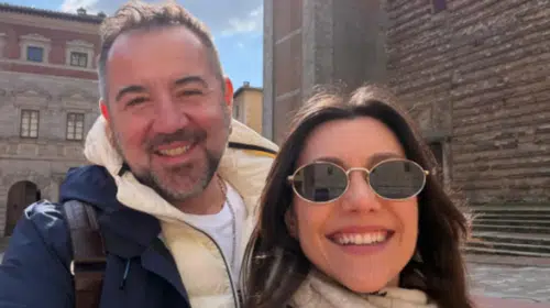 Venedik’te Romantizmin Zirvesi: Ata Demirer’in Gondolda Aşk Dolu Anları!