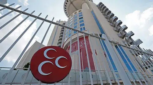 MHP'li Milletvekili Ramazan Kaşlı İstifa Etti: Kimdir ve Nerelidir?