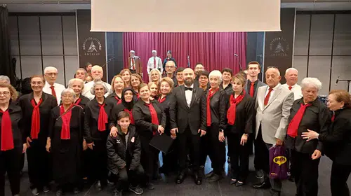 Muratpaşa'da "Anadolu'dan Toroslara" Temaalı Türk Halk Müziği Konseri Gerçekleştirildi