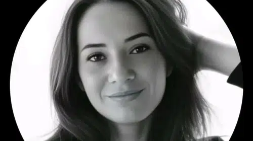 Pınar Yüzbaşıgil Kimdir? Emre Altuğ’un Yeni Sevgilisi mi?