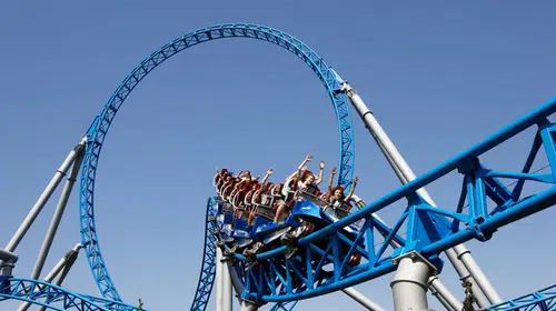 Hız Treni Eğlencesi Kabusa Dönüştü: Bu Yaşta Olup Denemeyin!