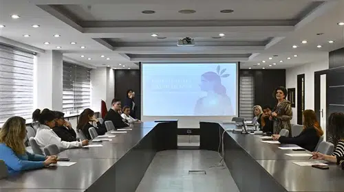 Muratpaşa Belediyesi’nden Çalışanlara Kadın Hakları Konulu Eğitim Programı Düzenlendi