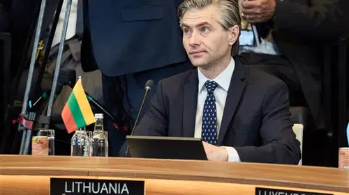 Budrys: Buça Rus savaş suçlarının ve Ukrayna’nın direncinin sembolü