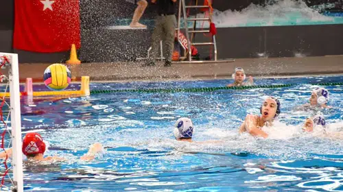 Büyükşehir Sporcuları Zirveye Tırmandı! Başarılarla Dolu Bir Dönem Geçirdiler