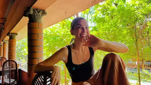 Şebnem Dönmez'in Gençlik İksiri Ortaya Çıktı: 51 Yaşında Da Genç Görünmenin Sırrı!