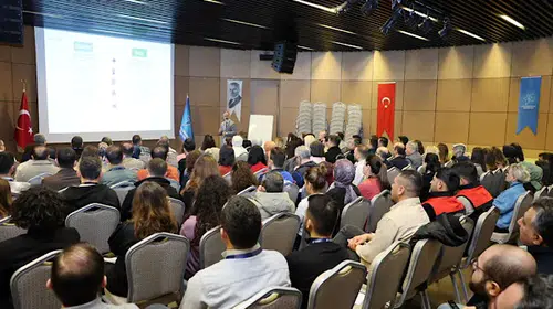 Küçükçekmece’de Çalışanlara Resmi Yazışma Kuralları Eğitimi Düzenlendi