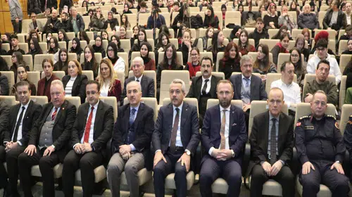 Rize'de İstiklal Marşı'nın kabulü ve Mehmet Akif Ersoy'u anma günü programı düzenlendi