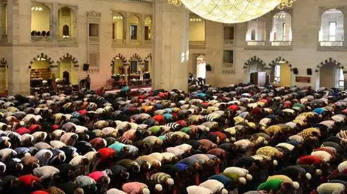 Ankara bayram namazı kaçta? 2026 Ankara bayram namazı kaçta kılınacak?