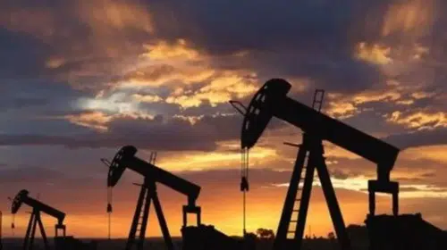 Brent Petrol Fiyatları Yeni Zirvelere Ulaşıyor: Orta Doğu’daki Gelişmeler Etkili Oldu!