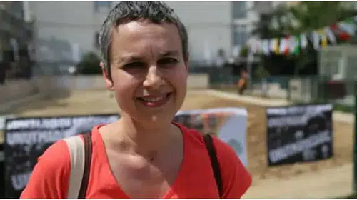 Esra Mungan'ın Eşi ve Ailesi Hakkında Merak Edilenler: Yaşı, Mesleği ve Çocukları!