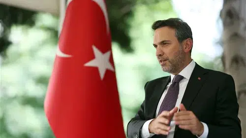 Bayraktar: Türkiye, dayanıklılığı artıran stratejik tercihleriyle öne çıkıyor