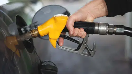 19 Nisan Benzine, motorine, mazota İNDİRİM veya ZAM var mı, gelecek mi? 19 Nisan 2026 Akaryakıt Fiyatları!