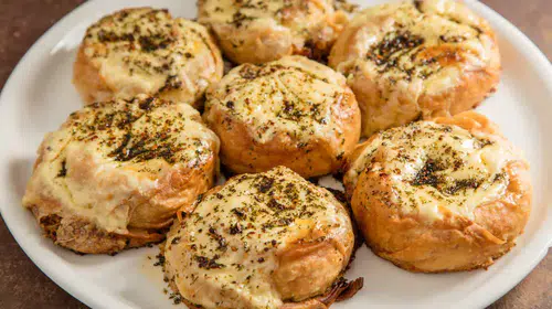 Damat Paçası Böreği: Geleneksel Lezzetin Modern Yorumu!