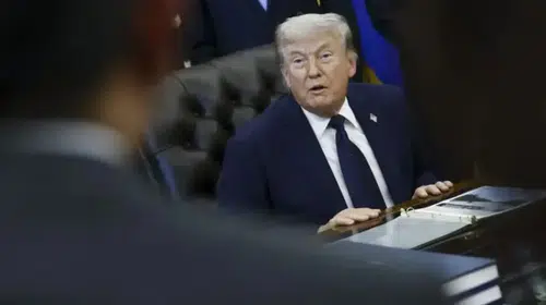 Kiev hattında sular durulmuyor: Trump ile ters düştüğü iddia edilen Büyükelçi Vekili görevini bırakıyor