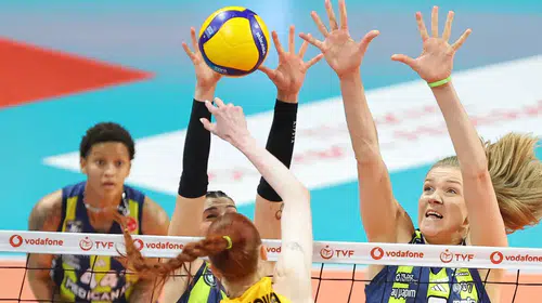 Vodafone Sultanlar Ligi Final Serisi'nde Eşitlik Sağlandı: Şampiyonluk İçin Üçüncü Maç Bugün Oynanacak!