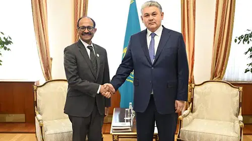 Kazakistan Dışişleri Bakanı Kosherbayev, UNDRR Başkanı Kishore ile Önemli Bir Zirve Gerçekleştirdi