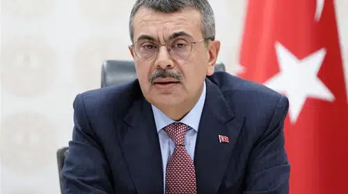 Tekin, Öğretmenlerle Sabah Yürüyüşünde Bir Araya Geldi