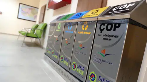 Okullarda Nisan Ayı Sıfır Atık Temasıyla Kutlanıyor!