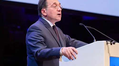 Albares: Lübnan, Ortadoğu'daki Ateşkes Anlaşmasına Mutlaka Dahil Olmalı