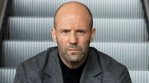 Jason Statham'ın Yeni Hayatı: Babalık Görevleriyle Dolu Günler!