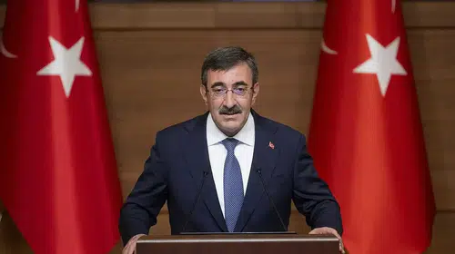 Cumhurbaşkanı Yardımcısı Cevdet Yılmaz, 23 Nisan Ulusal Egemenlik ve Çocuk Bayramı’nı kutladı!