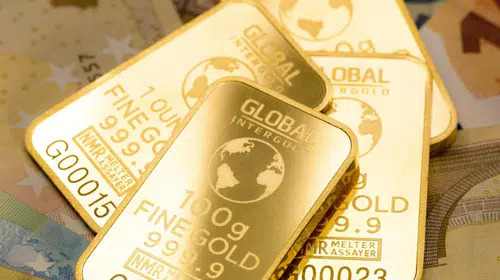 Altın Fiyatlarında Hafif Düşüş Devam Ediyor