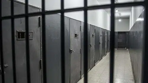 Rusya'da Eski Valiye Yolsuzluk Suçlamasıyla 14 Yıl Hapis Cezası Verildi