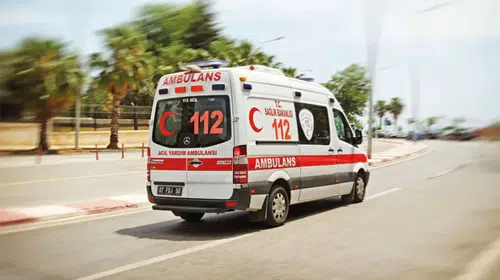 İzmir'de 112 Acil Sağlık Çalışanlarından Mesai Ücretleriyle İlgili Büyük Tepki!