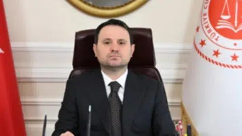 Gürlek: Avukatlar, Adaletin Temel Güvencesidir