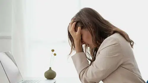 Stresin görünmeyen yüzü: Duygusal dalgalanmaların cilt ve sindirim üzerindeki etkisi