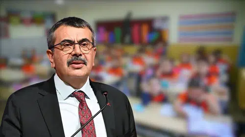 2027 Ara Tatil Takvimi Açıklandı: MEB'den Güncel Bilgiler!