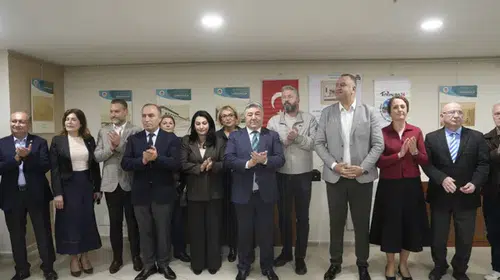 Kartal'da 19. Yüzyıldan Günümüze Erzincan'ı Anlatan Fotoğraf Sergisi Kapılarını Açtı!