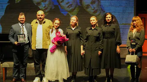 Trabzon'da 5. Uluslararası Tiyatro Festivali Tüm Hızıyla Devam Ediyor!