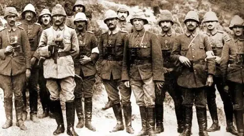 Çanakkale Savaşı'nda en yüksek rütbeye sahip olan kim?