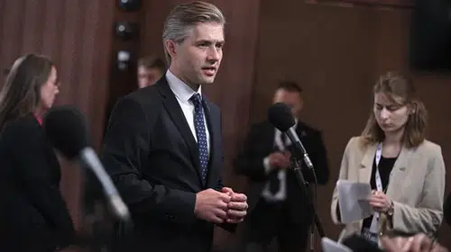 Budrys: Ukraynalı çocukların iadesi için uluslararası baskı artırılmalı