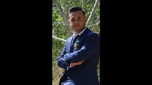 AK Parti İlçe Başkanı Ramazan Beşparmakkaya'nın Kayıp Üzüntüsü: Muhammet Beşparmakkaya'nın Hayatına Veda Edilişi