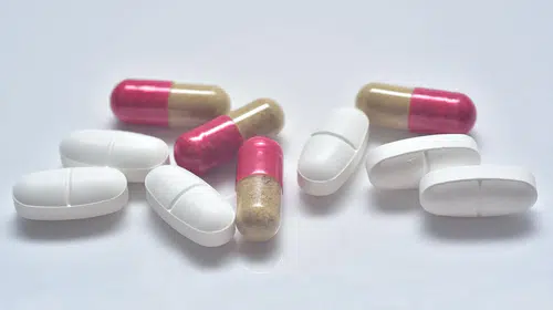 Antibiyotik direnci kabusu: Uzmanlardan 'gereksiz kullanım' uyarısı
