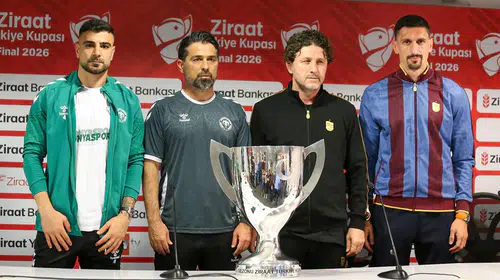 Trabzonspor'un tecrübeli ismi hedefi belirledi: Kupa koleksiyonuna 10. halkayı ekleyeceğiz