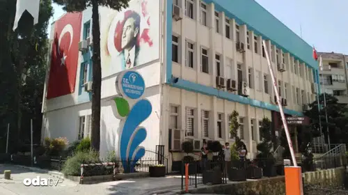 CHP'li belediyelere eş zamanlı darbe: Üç farklı şehirde toplam 34 tutuklama
