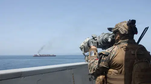 Tahran yönetimine ekonomik baskı sürüyor: Deniz trafiğinde rota değişimleri zirve yaptı