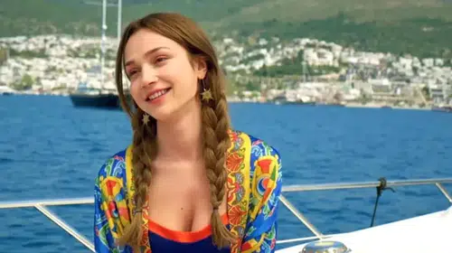 Kanal D'nin Yeni Gözdesi Daha 17'de Müzikal Sürpriz: Manifest Rüzgarı Esecek