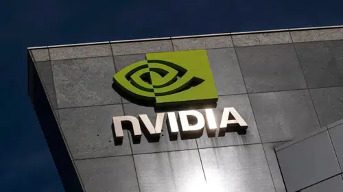 Yapay zeka rüzgarı Nvidia'yı zirveye taşıdı: Trilyon dolarlık dev rekora koşuyor