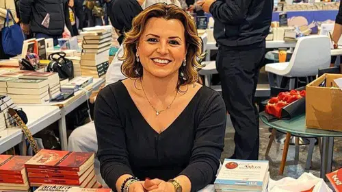 Bayram ziyaretinde kanlı hesaplaşma: Yazar Ayten Öztürk miras kavgasına kurban gitti