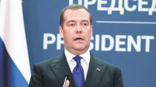Medvedev'den Avrupa'ya zehir zemberek sözler: Kıyamet uyarısı yaptı