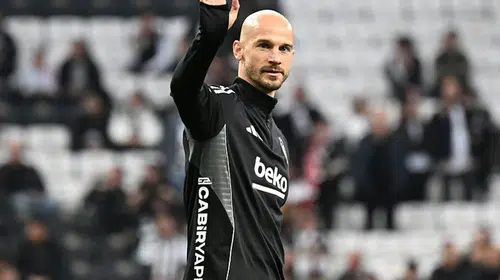 Beşiktaş'ta transfer dedikodularına noktayı koydu: Buradan ayrılmaya niyetim yok