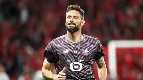 Bursaspor'da hedef dünya yıldızı: Fransız golcü ile zirve masasına oturuldu