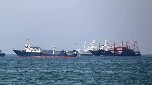 Dünya denizciliğinde büyük kriz: Diplomasi kazansa da lojistik düğüm çözülemiyor