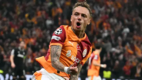 Napoli'de yeni dönem: Noa Lang rotayı tekrar İtalya'ya kırdı