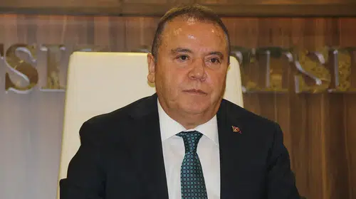 Sessizliğini bozdu: Tutuklu başkan Muhittin Böcek'ten yargı sürecini değiştirecek kritik adım